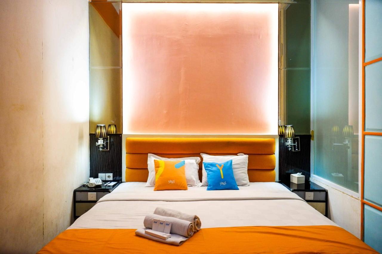 Sans Hotel International Surabaya Gubeng Dış mekan fotoğraf